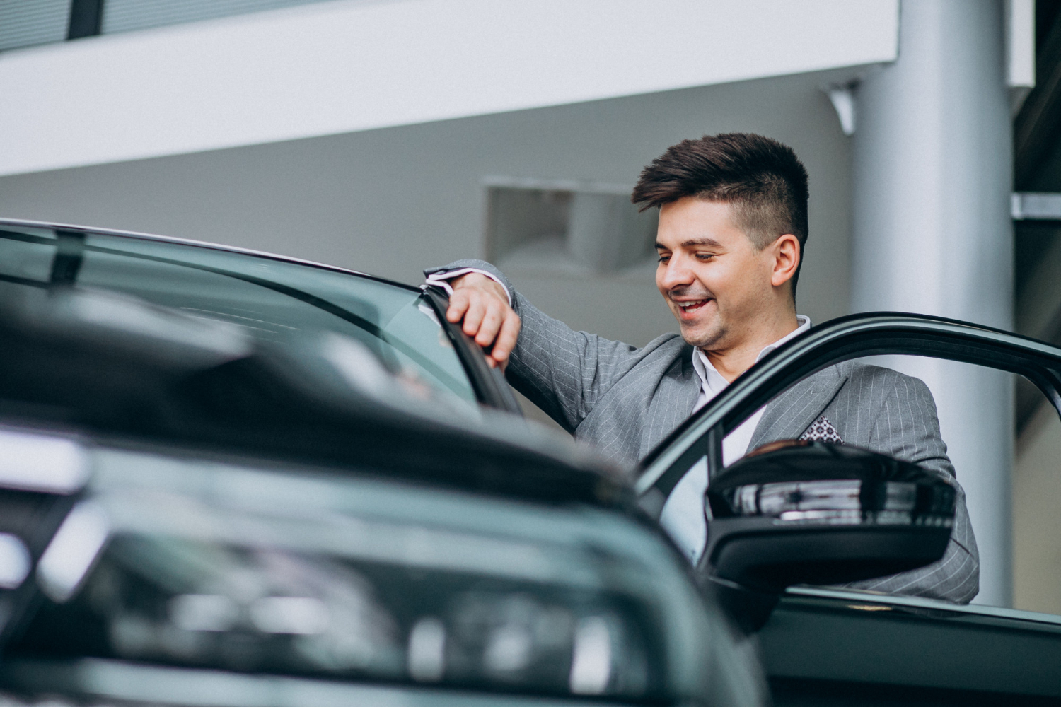 Refinanțare Leasing Auto | Ghid Complet